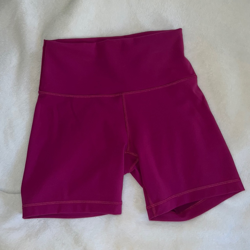 Lululemon Wonder Train High-Rise Short 6” Magenta Purple